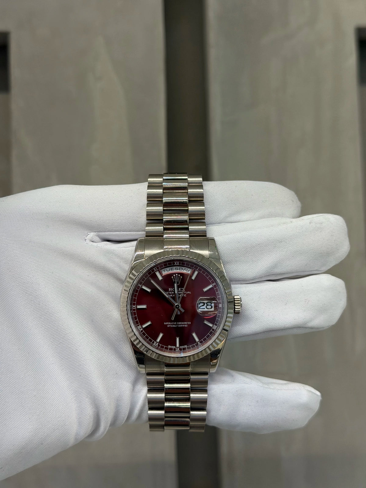 Rolex Day Date 36 Cherry Dial on President 118239