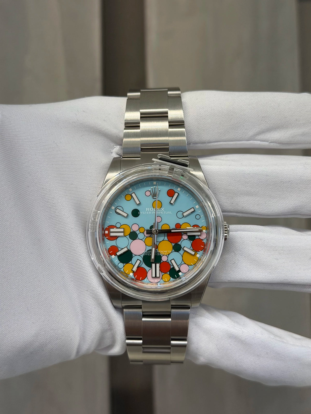 Rolex Oyster Perpetual 41 Turquoise Blue Index Dial on Oyster 124300