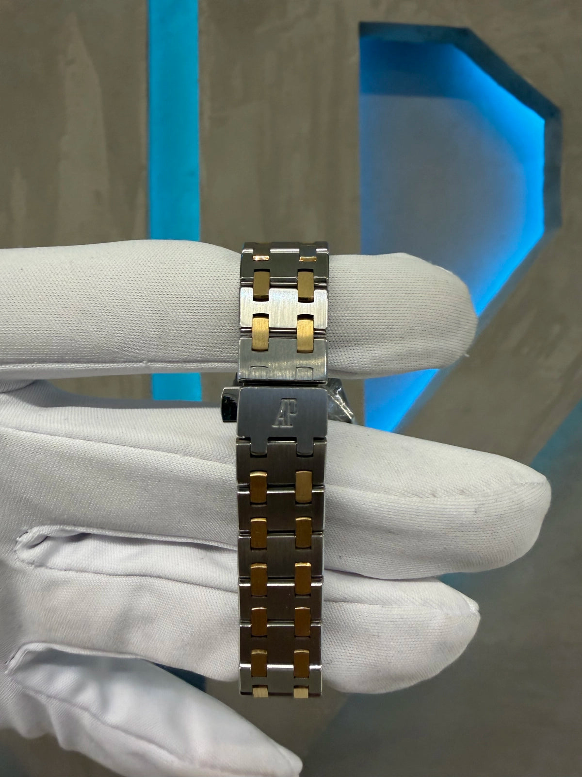 Audemars Piguet Royal Oak Lady Grey Dial on Stainless Steel &amp; Yellow Gold 66270SA