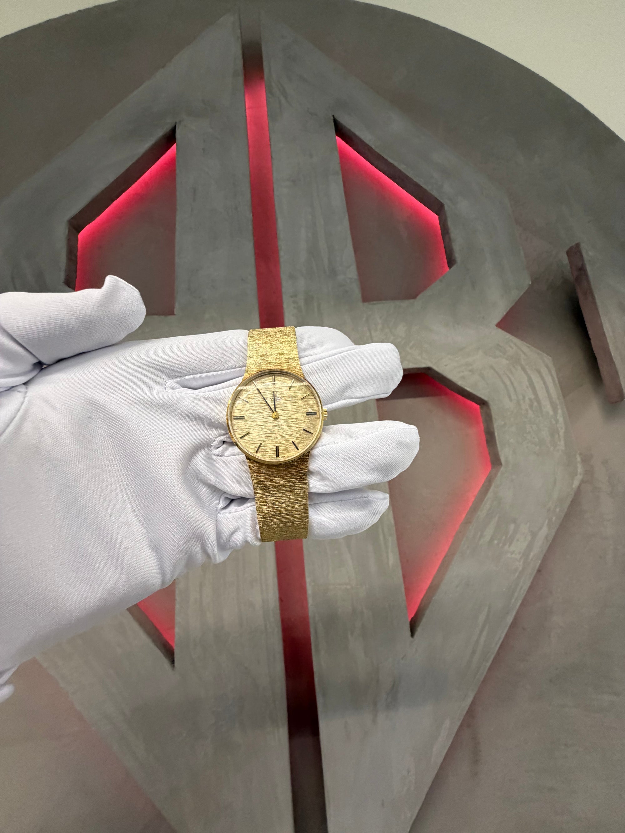 Omega De Ville