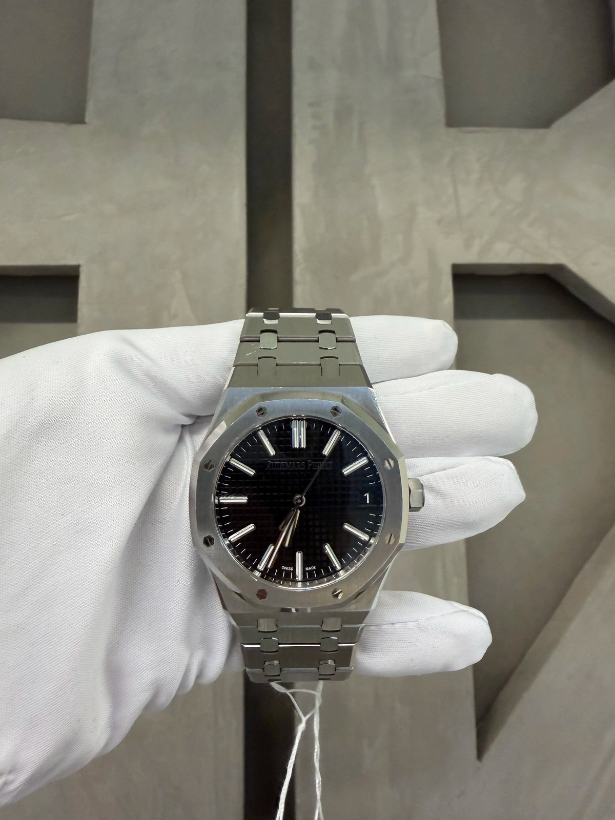 Audemars Piguet Royal Oak Black Dial on Bracelet 15510ST.OO.1320ST.07