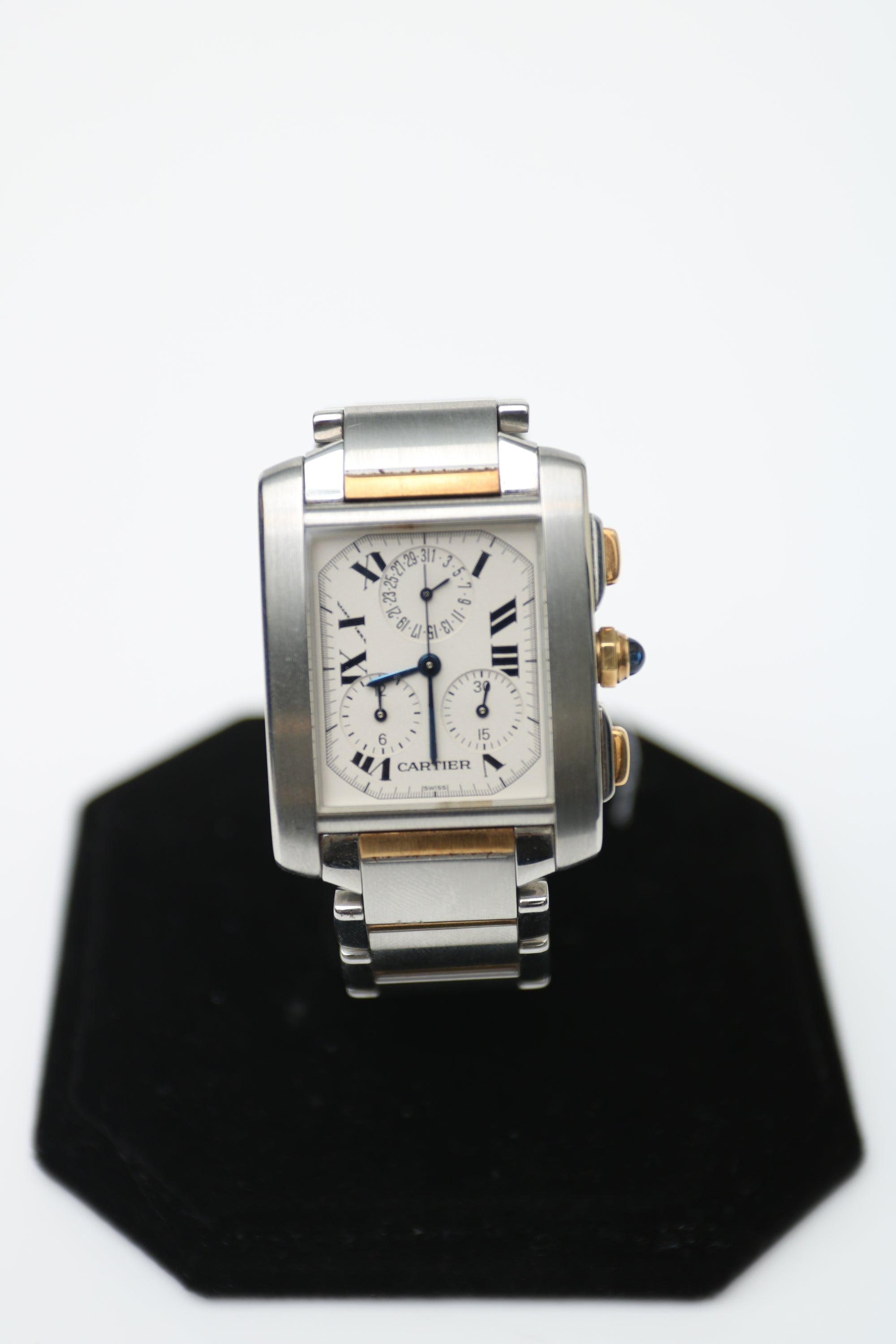 Cartier Tank Francaise White Dial on W51004Q4