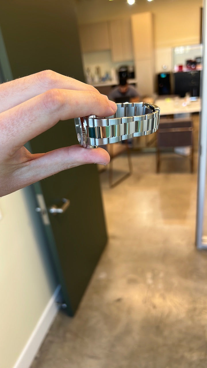 Rolex Datejust 36 Silver Dial on oyster 116234