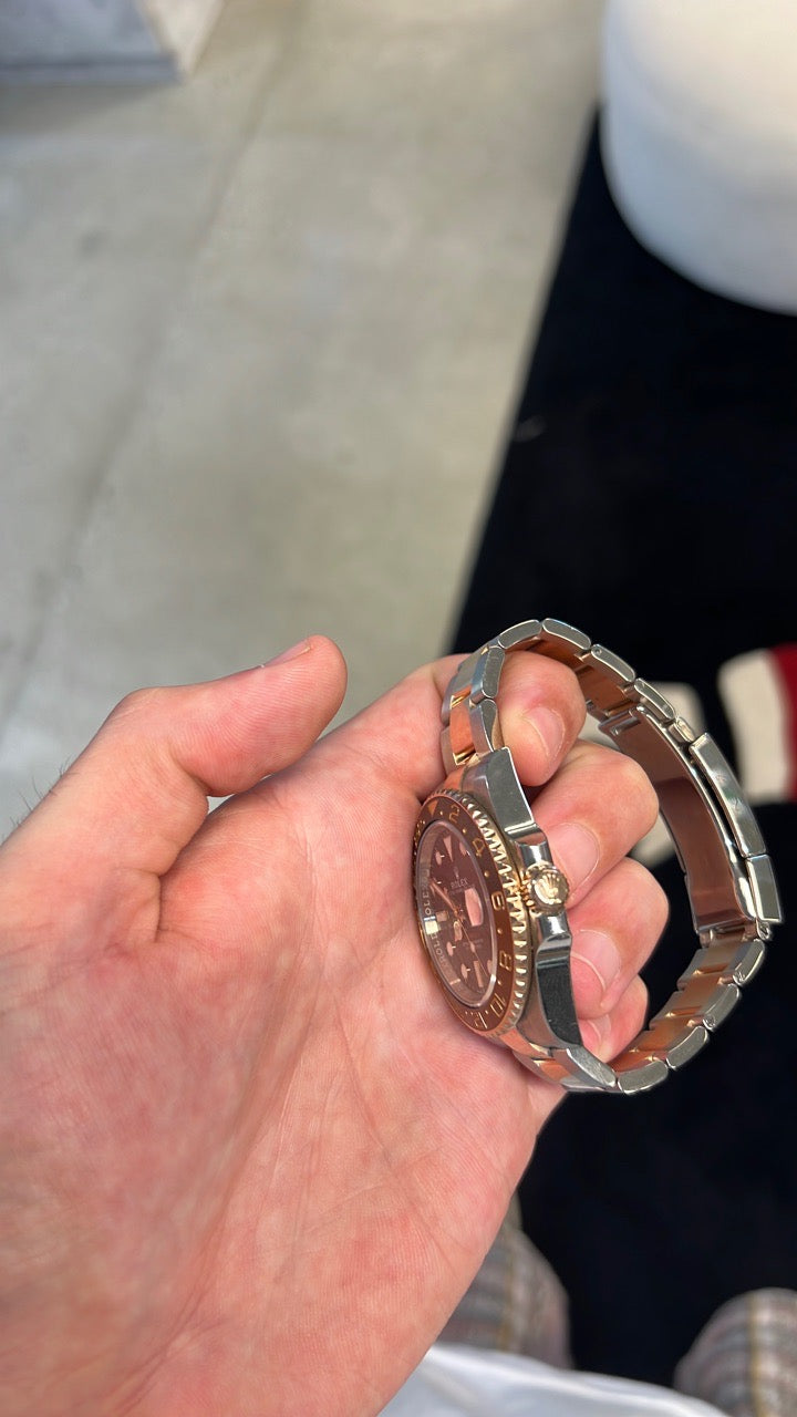 Rolex GMT-Master II Root Beer Black Dial on Oyster 126711CHNR