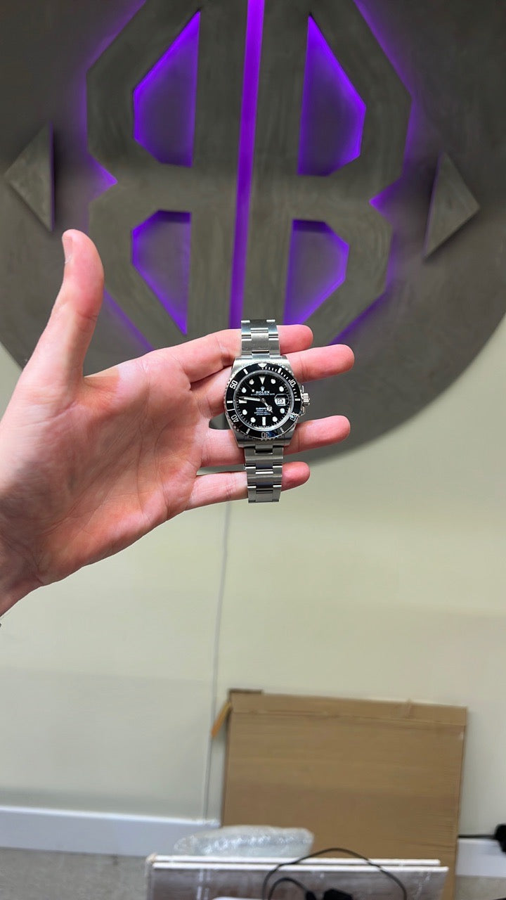 Rolex Submariner Black Dial on Oyster 126610LN Papers