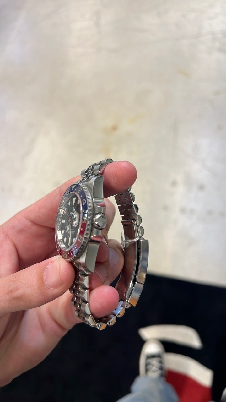 Rolex GMT-Master ll Black Dial on jubilee 126710