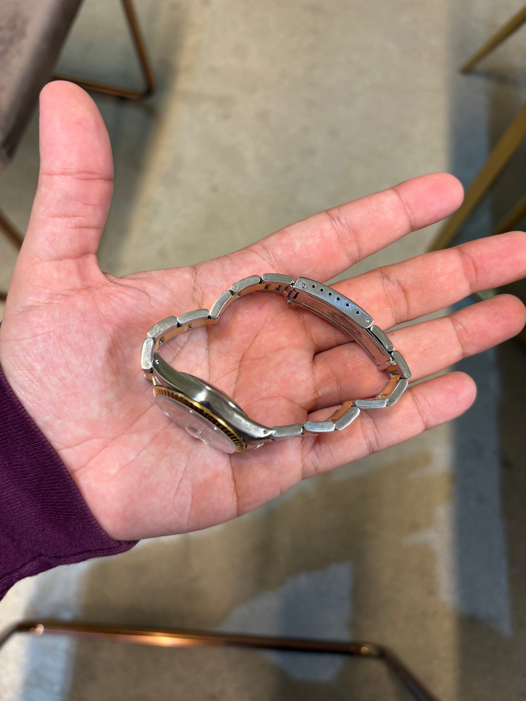 Rolex Oyster-Perpetual Date Black Dial on oyster-2 tone 15223 Complete