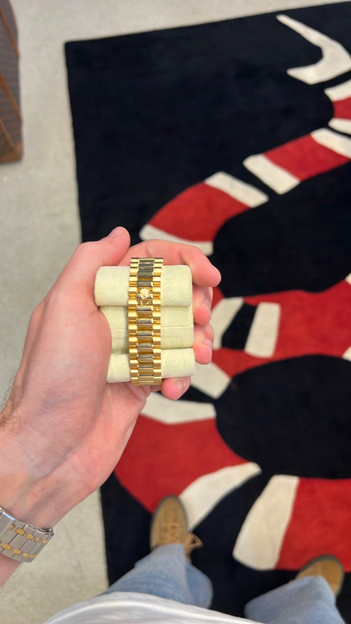 Rolex Day-Date 36 Green Index Dial on President 118238 Complete