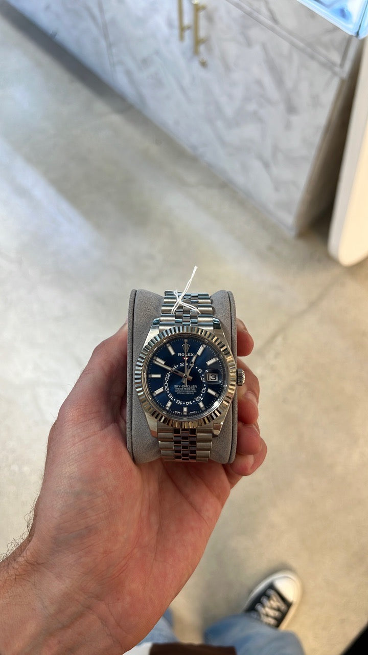 Rolex SkyDweller Blue Index Dial on Jubilee 336934