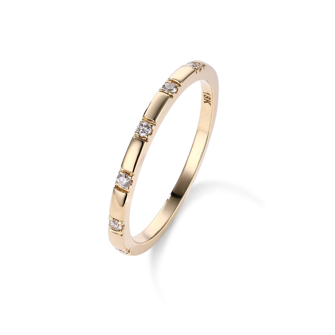 By Barnett Subtle Sparkle Diamond Ring